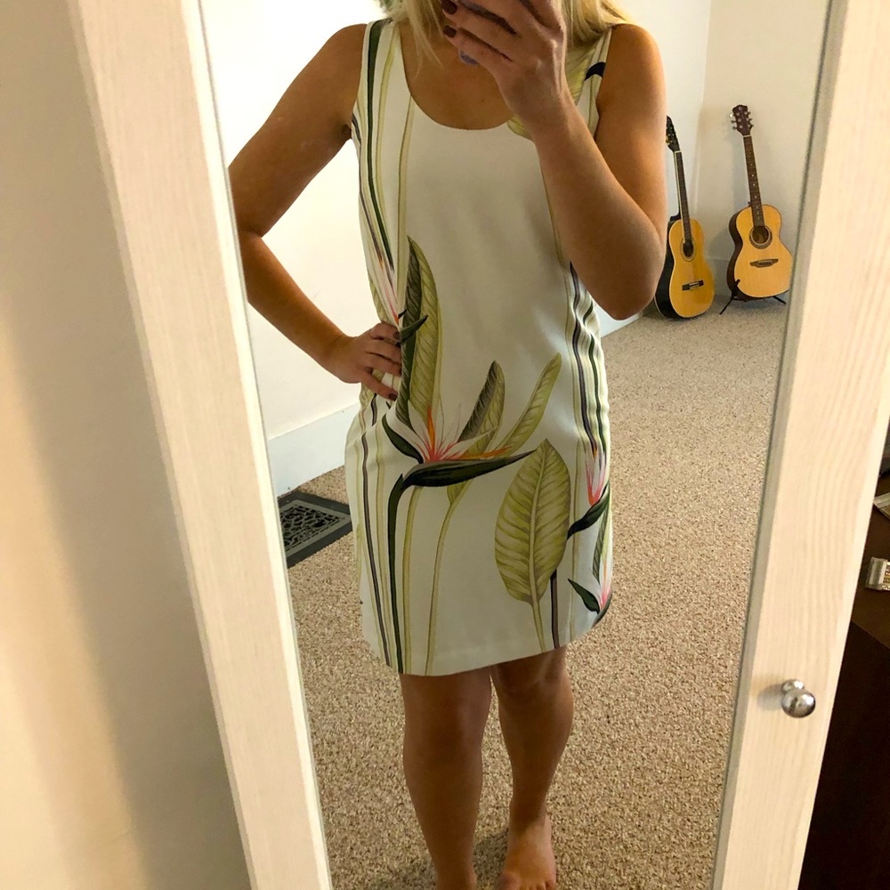 Beautiful Ann Taylor White Tropical Dress